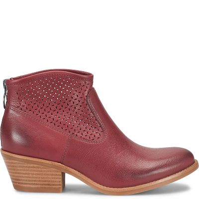 Aisley Perf shown in Damasco Red (Red)