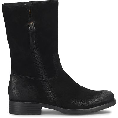 Betty shown in Black Suede (Black)