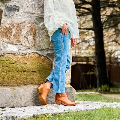 Angelica shown on model 